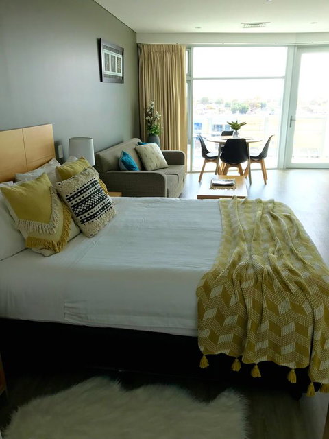 Ocean View Luxury Apartment & Suite - Holiday Sunshine Coast 15