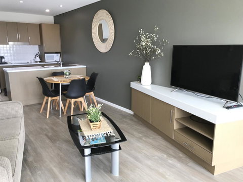 Ocean View Luxury Apartment & Suite - Holiday Sunshine Coast 40