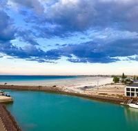 Ocean View Luxury Apartment  Suite - Holiday Sunshine Coast