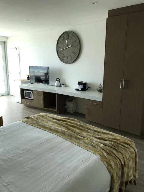 Ocean View Luxury Apartment & Suite - Holiday Sunshine Coast 14