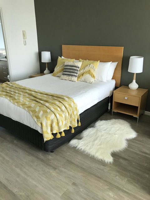 Ocean View Luxury Apartment & Suite - Holiday Sunshine Coast 30