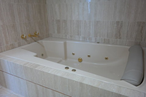 Pacific Bay Resort - Sunshine Coast Tourism 23