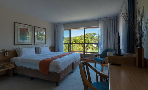 Pacific Bay Resort - Sunshine Coast Tourism 34