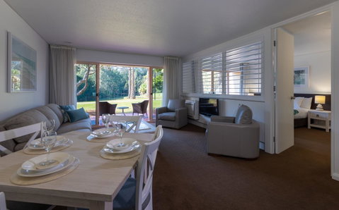 Pacific Bay Resort - Sunshine Coast Tourism 30