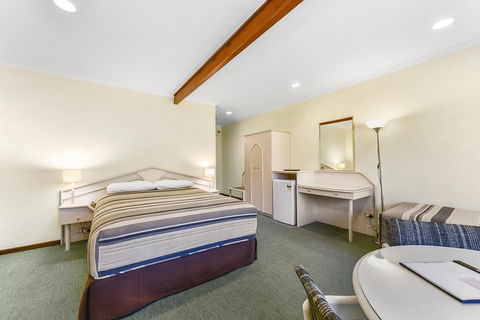 William Macintosh Motor Lodge - Sunshine Coast Tourism 23