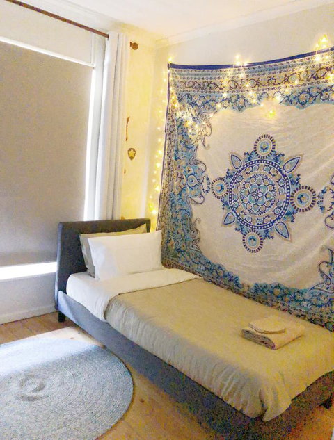 Beautiful Garden House - Holiday Sunshine Coast 11