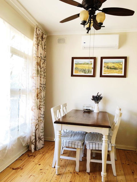 Beautiful Garden House - Holiday Sunshine Coast 16