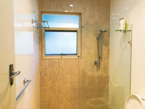 Beautiful Garden House - Holiday Sunshine Coast 19