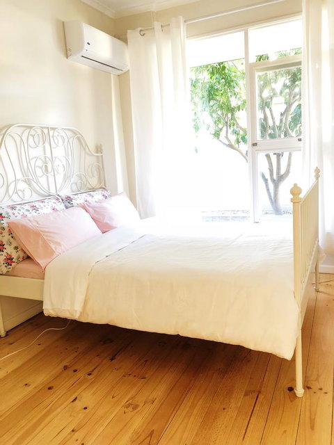 Beautiful Garden House - Holiday Sunshine Coast 12