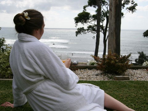 Mollymook Beach Waterfront - Sunshine Coast Tourism 25
