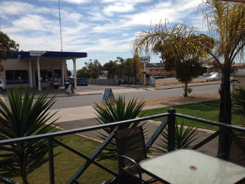 Sail & Anchor - Holiday Sunshine Coast 6