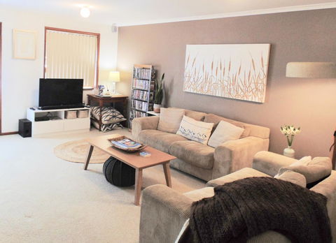 Baronet B & B - Sunshine Coast Tourism 3