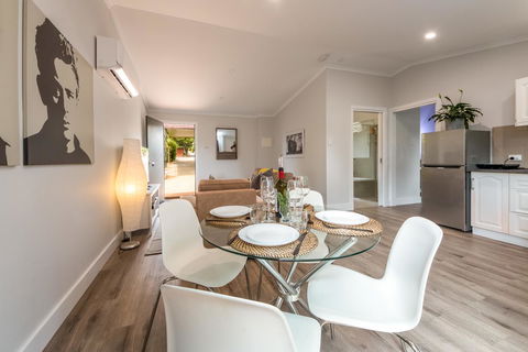 McLaren Vale Getaway - Sunshine Coast Tourism 11