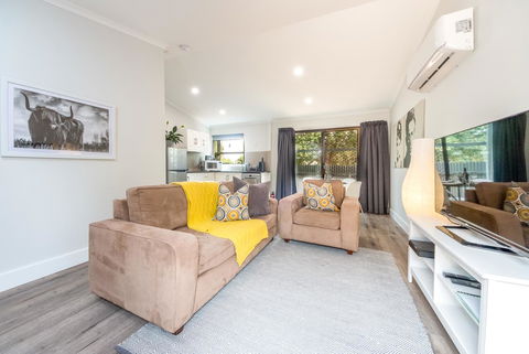 McLaren Vale Getaway - Sunshine Coast Tourism 10