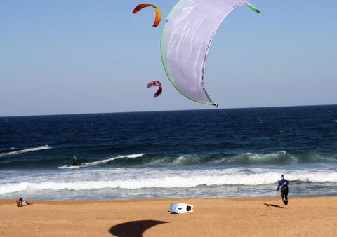 Serenity On Narrabeen Beach - 1Bdr Beachside Retreat - Sunshine Coast Tourism 0