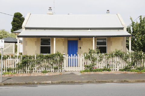 Wayfarers Cottage - Sunshine Coast Tourism 5