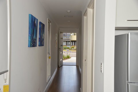 Eastern Breeze - Sunshine Coast Tourism 7