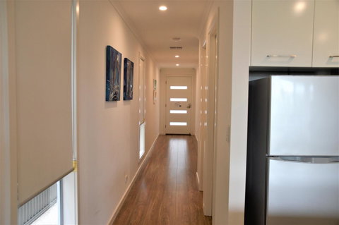 Eastern Breeze - Sunshine Coast Tourism 6