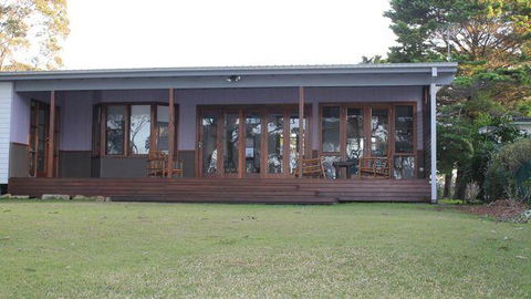 \'Point Break\' Your Waterfront Break At The Point - Holiday Sunshine Coast 3