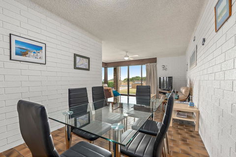 Sun & Surf Aldinga Beach Apartment - Sunshine Coast Tourism 5