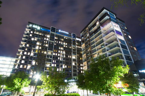 Pullman Adelaide - Holiday Sunshine Coast 3