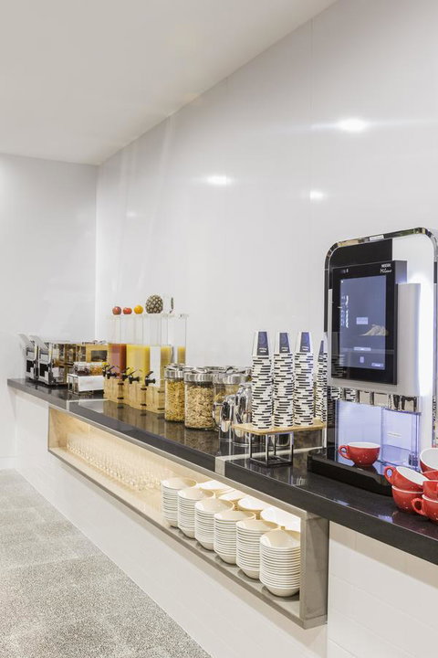 Ibis Adelaide - Holiday Sunshine Coast 18