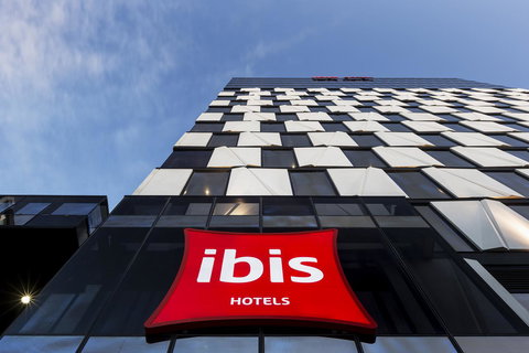 Ibis Adelaide - Holiday Sunshine Coast 13