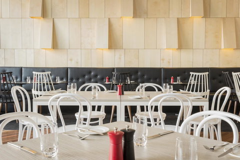 Ibis Adelaide - Holiday Sunshine Coast 19