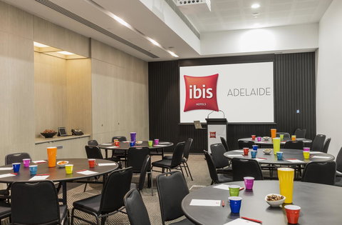 Ibis Adelaide - Holiday Sunshine Coast 25