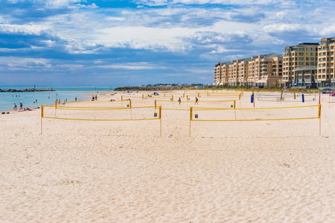 Luxury Beachside Accomodation - Sunshine Coast Tourism 12