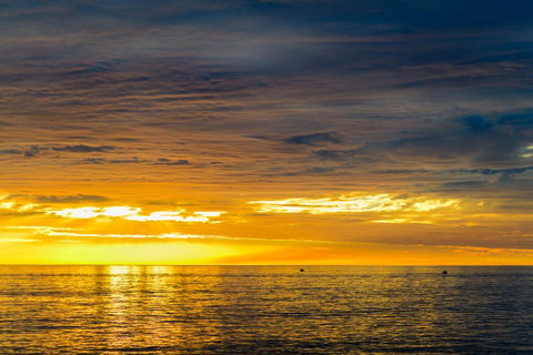 Luxury Beachside Accomodation - Sunshine Coast Tourism 21