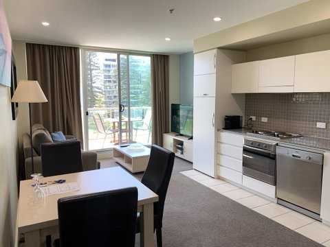 Luxury Beachside Accomodation - Sunshine Coast Tourism 1