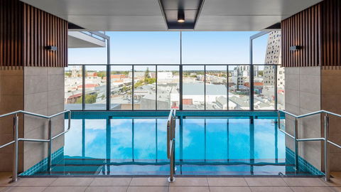 Avani Adelaide Residences - Holiday Sunshine Coast 0
