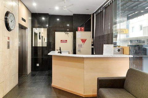 Cosmo On Bank - Sunshine Coast Tourism 14