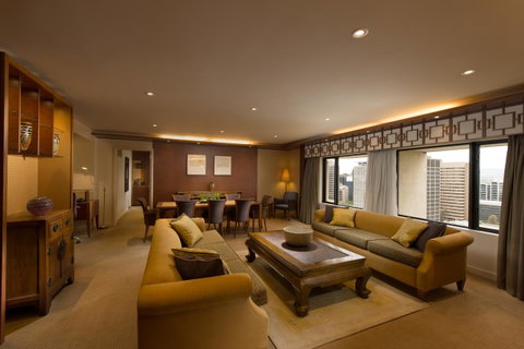 Hilton Adelaide - Sunshine Coast Tourism 24
