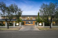 Book Wagga Wagga Accommodation Vacations Sunshine Coast Tourism Sunshine Coast Tourism