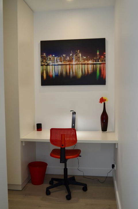Whitmore SQ - Sunshine Coast Tourism 8