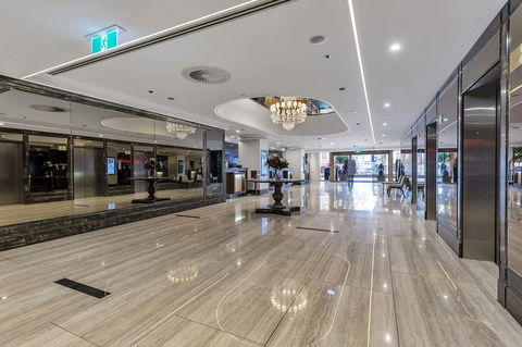 Stamford Plaza Adelaide - Holiday Sunshine Coast 23
