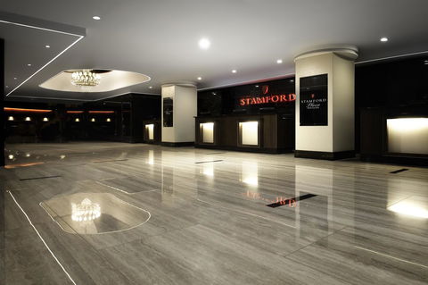 Stamford Plaza Adelaide - Holiday Sunshine Coast 24