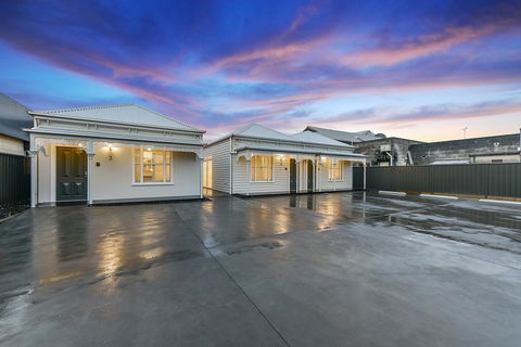 Aloha Central Luxury Apartments - Holiday Sunshine Coast 23