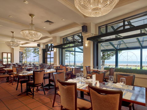 Stamford Grand Adelaide - Holiday Sunshine Coast 15