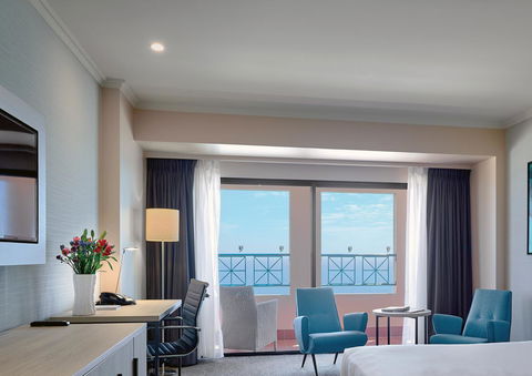 Stamford Grand Adelaide - Holiday Sunshine Coast 11