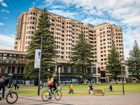 Stamford Grand Adelaide - Holiday Sunshine Coast 27