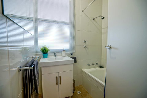 Breakaway Moonta Bay - Sunshine Coast Tourism 11