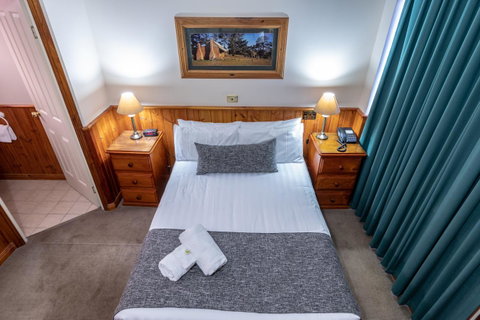 Astor Inn - Sunshine Coast Tourism 16