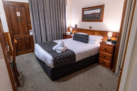Astor Inn - Sunshine Coast Tourism 6