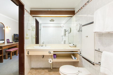 Adelaide Inn - Holiday Sunshine Coast 24