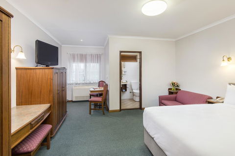 Adelaide Inn - Holiday Sunshine Coast 10