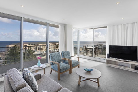 Oaks Glenelg Liberty Suites - Sunshine Coast Tourism 36