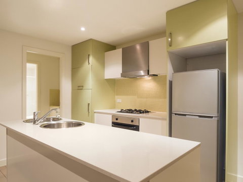 Oaks Glenelg Liberty Suites - Sunshine Coast Tourism 21